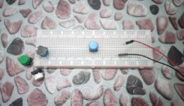 pushbutton-breadboard